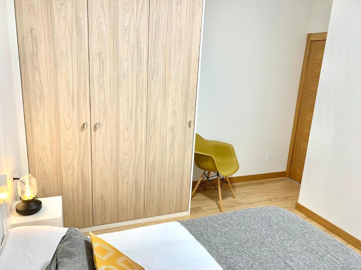 Casa Ferreiros. Parking Y Wifi Incluidos! Apartment Gijon Luaran gambar