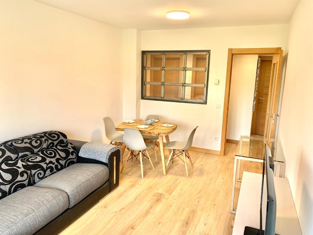 Casa Ferreiros. Parking Y Wifi Incluidos! Apartment Gijon Luaran gambar