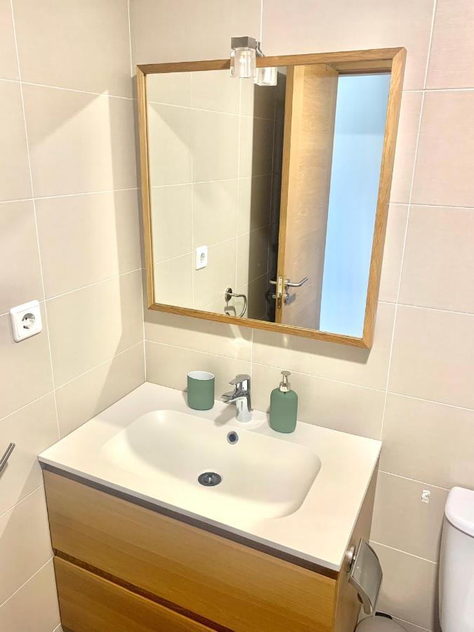 Casa Ferreiros. Parking Y Wifi Incluidos! Apartment Gijon Luaran gambar