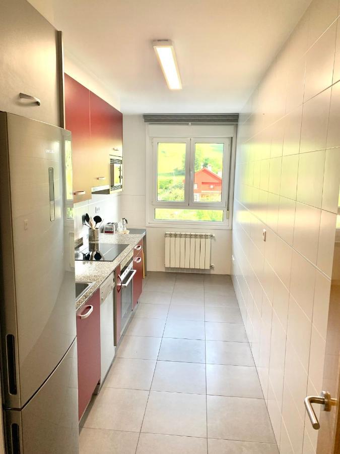 Casa Ferreiros. Parking Y Wifi Incluidos! Apartment Gijon Luaran gambar