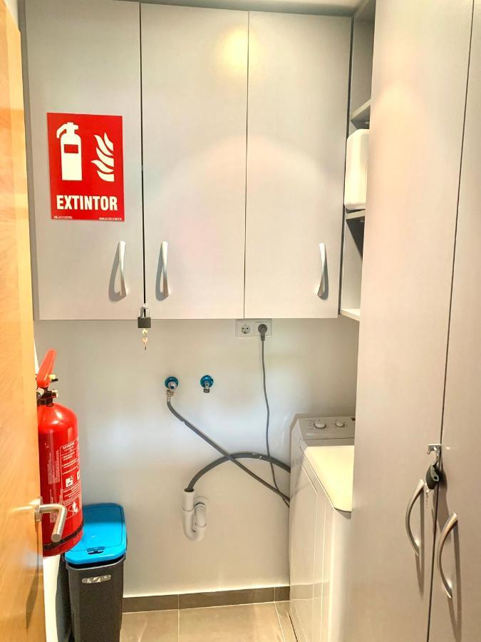 Casa Ferreiros. Parking Y Wifi Incluidos! Apartment Gijon Luaran gambar